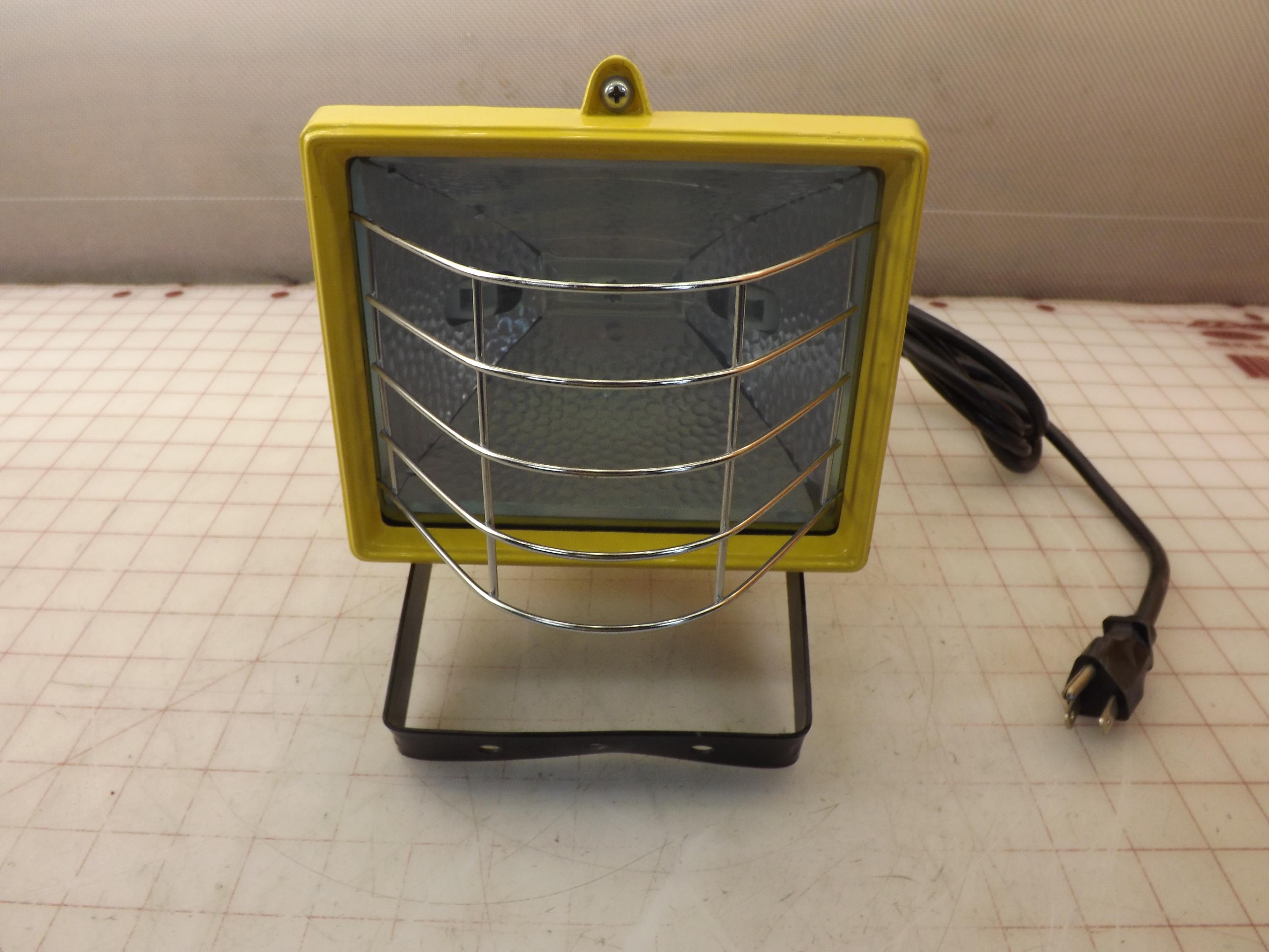 Regent Lighting SQS500 Halogen Work Light T33543 eBay
