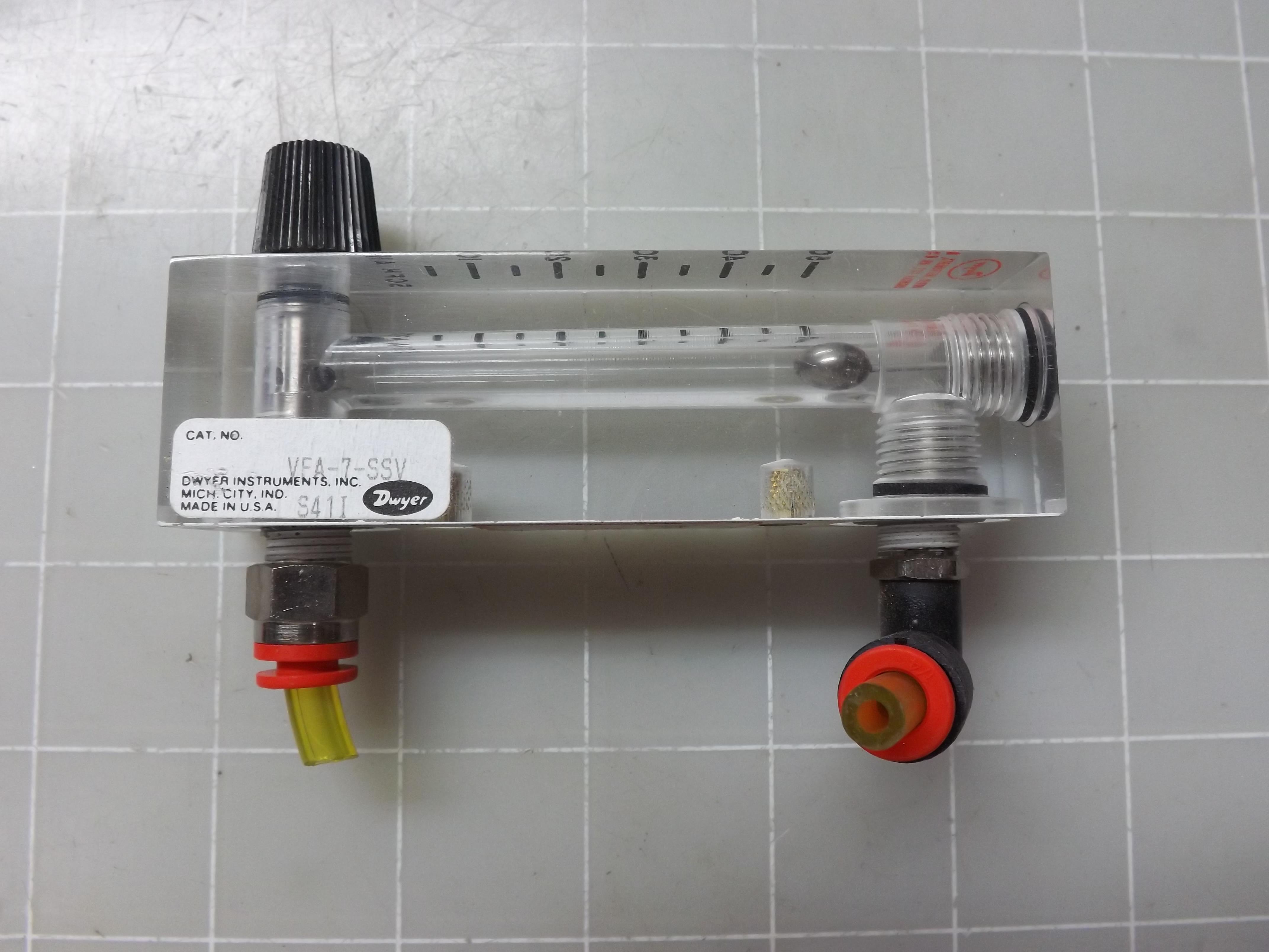 Dwyer VFA7SSV Float Flow Meter 050 scfh. T50380 eBay