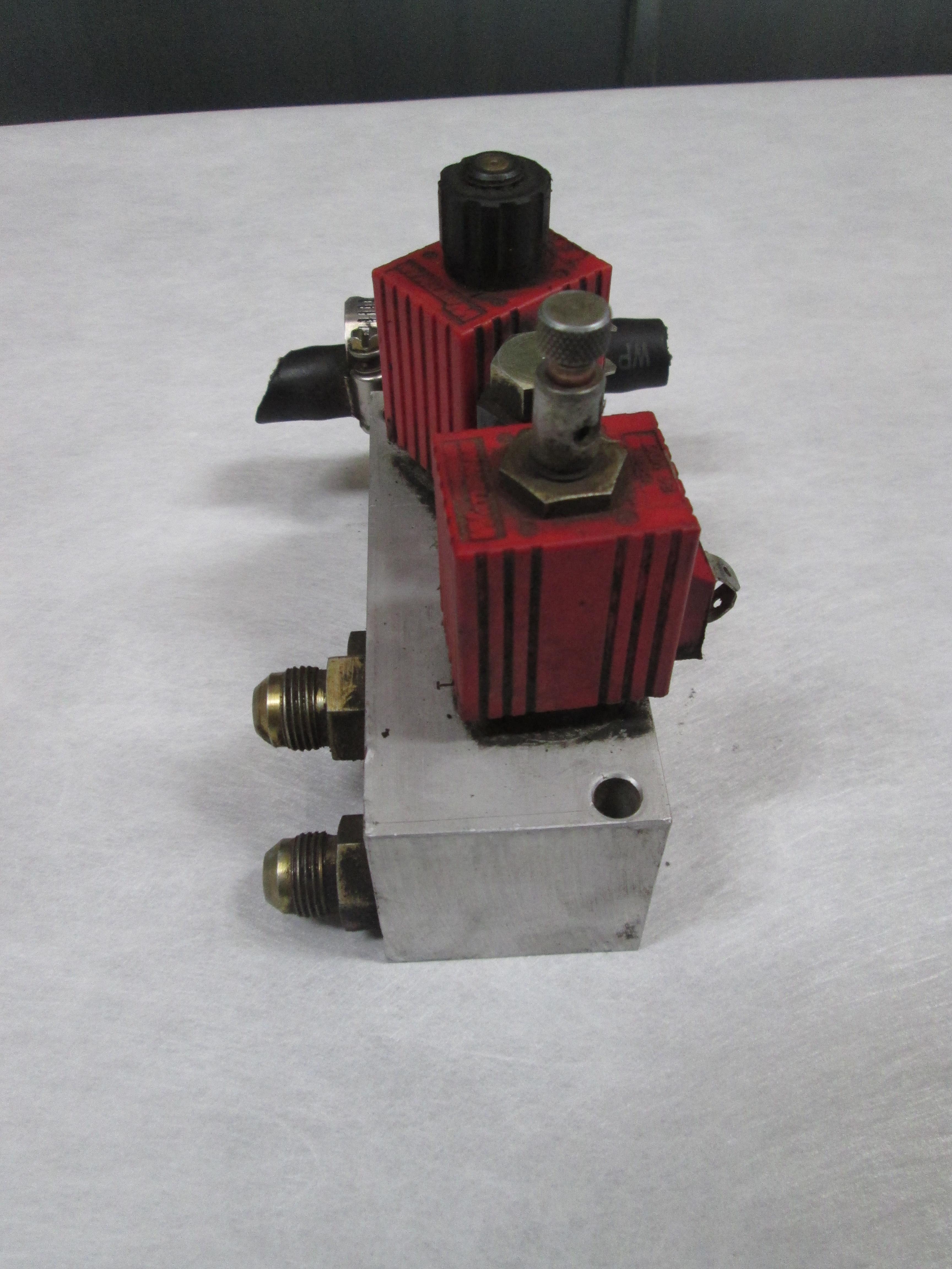 Waterman, Selling Precision 75193601, 751936601 Hydraulic Block Valve